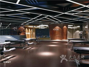 走進諾伯曼超越運動會館立豐店 一站式日用百貨購物新體驗